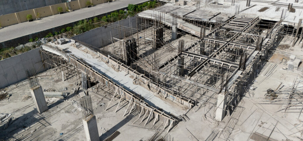 Mayfair Residencia Retaining Wall